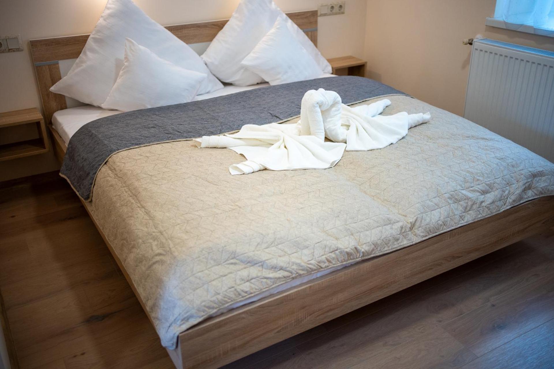 Holiday Apartmanhaz Gyula Exteriör bild